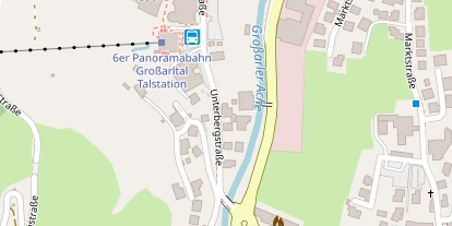 Wanderhotel auf Satellitenbild