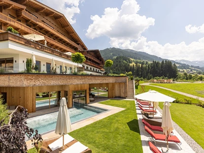 Wanderurlaub - Pools: Außenpool beheizt - Thierbach - Adults Only Bereich - Alpbacherhof - Mountain & Spa Resort