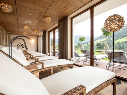 Wanderurlaub - Klassifizierung: 4 Sterne S - Hinterriß (Eben am Achensee) - Herrliche Ausblicke im Panoramaruheraum - Alpbacherhof - Mountain & Spa Resort