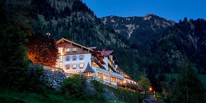 Wanderurlaub - Fahrstuhl - Allgäuer Alpen - Hotel mitten in den Bergen mit Wanderwegen ab Hotel - Hotel Prinz-Luitpold-Bad