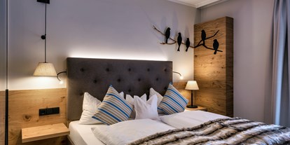 Wanderurlaub - Bettgrößen: Twin Bett - Bayerisch Gmain - DZ Bayrischer Himmel mit Vögel - Hotel Ruhpoldinger Hof