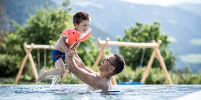 Wanderurlaub - Pools: Außenpool beheizt - Vahrn - Das Mühlwald - Quality Time Family Resort