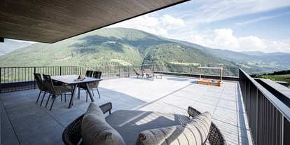 Wanderurlaub - Ausrüstungsverleih: Kindertrage - Ehrenburg (Trentino-Südtirol) - Das Mühlwald - Quality Time Family Resort