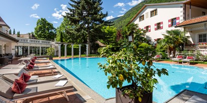 Wanderurlaub - Hüttenreservierung - Schenna bei Meran - Romantik Hotel Oberwirt