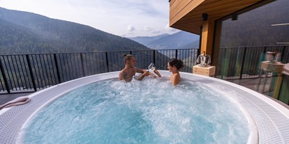 Wanderurlaub - Wanderschuhe: 3 Wanderschuhe - Lana (Trentino-Südtirol) - The Panoramic Lodge