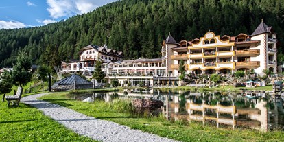 Wanderurlaub - Pools: Innenpool - Trentino-Südtirol - Hotel Post Sulden