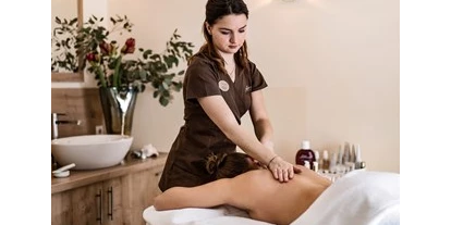 Wanderurlaub - Ausrüstungsverleih: Rucksäcke - Ofterschwang - Massagen und Anwendungen im SPA - Panoramahotel Oberjoch