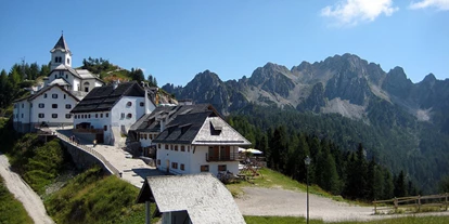 Wanderurlaub - Wanderschuhe: 3 Wanderschuhe - Weißenbach (Villach, Weißenstein) - Monte Lussari - Naturgut Gailtal