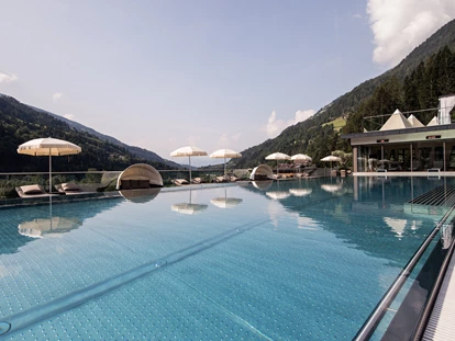 Wanderurlaub - Winterwanderung - Trentino-Südtirol - Quellenhof Luxury Resort Passeier