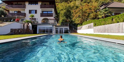 Wanderurlaub - Wanderschuhe: 3 Wanderschuhe - Lana (Trentino-Südtirol) - Hotel Römerrast