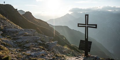 Wanderurlaub - Pauschalen für Wanderer - Trentino-Südtirol - Gipfelwanderung - Hotel Mein Matillhof  ****s