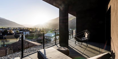 Wanderurlaub - Pools: Innenpool - Trentino-Südtirol - Aussicht von der Spa Suite - Hotel Mein Matillhof  ****s