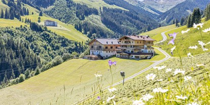 Wanderurlaub - PLZ 5753 (Österreich) - Wanderhotel in Saalbach-Hinterglemm - Ferienwohnungen Perfeldhof