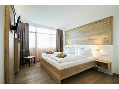Wanderurlaub - geführte Wanderungen - Ortenburg - Zimmerbeispiel Junior Suite im AktiVital Hotel - AktiVital Hotel 