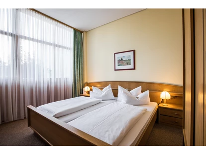 Wanderurlaub - Preisniveau: günstig - Dietraching (Moosbach) - Zimmerbeispiel Doppelzimmer Weinzierl im AktiVital Hotel - AktiVital Hotel 