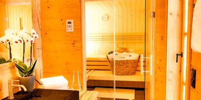 Wanderurlaub - persönliche Tourenberatung - Philippsreut - Sauna im Bad - Das Wistlberg - Wohlfühlchalet