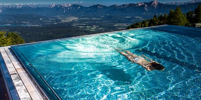 Wanderurlaub - Pools: Innenpool - Döbriach - Grandioser Ausblick - Mountain Resort Feuerberg
