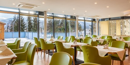 Wanderurlaub - Pauschalen für Wanderer - Altaussee - Restaurant / Wintergarten - Hotel-Restaurant Grimmingblick