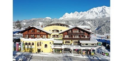 Wanderurlaub - Schneeschuhwanderung - Gröbming - Hotel Winteransicht - Hotel Stocker