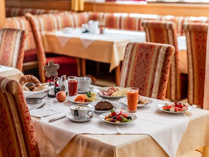 Wanderurlaub - Pauschalen für Wanderer - Obertauern - Frühstück im Hotel Gürtl - Panoramahotel Gürtl