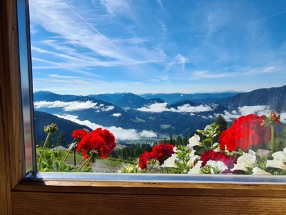 Wanderurlaub - geführte Touren - Fellberg - Frühstück mit Aussicht ....  - Sattleggers Alpenhof & Feriensternwarte