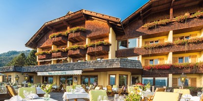 Wanderurlaub - Klassifizierung: 4 Sterne - Saureggen - Terrasse - Naturhotel Alpenrose