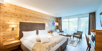 Wanderurlaub - Bettgrößen: Doppelbett - Roßgraben - Zimmer im Dorfhotel Fasching - Dorfhotel Fasching