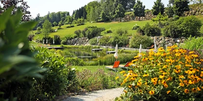 Wanderurlaub - Umgebungsschwerpunkt: Fluss - Öhling - RelaxGarten mit Naturbadeteich - RelaxResort Kothmühle