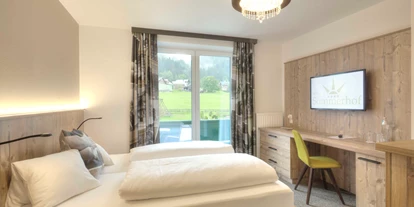 Wanderurlaub - Bettgrößen: King Size Bett - Birnberg - Doppelzimmer Standard im Hotel Sommerhof - Familienhotel Sommerhof