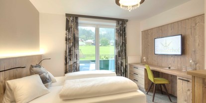 Wanderurlaub - Bettgrößen: King Size Bett - Bad Aussee - Doppelzimmer Standard im Hotel Sommerhof - Familienhotel Sommerhof