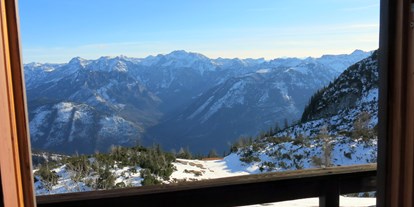 Wanderurlaub - Touren: Hochtour - Ramsau (Bad Goisern am Hallstättersee) - Blick vom Zimmer der Kranabethhütte - Kranabethhütte