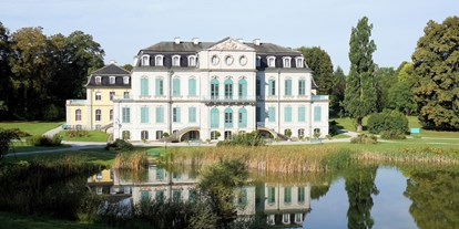 Wanderurlaub - Hotel-Schwerpunkt: Wandern mit Hund - Hannoversch Münden - Schloss Wilhelmsthal mit Parkanlage - 1,5 km vom Hotel - Waldhotel Schäferberg