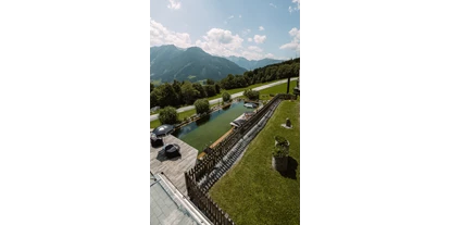 Wanderurlaub - Hotel-Schwerpunkt: Wandern & Kulinarik - Aurach bei Kitzbühel - kleinster Bergsee der Alpen (Naturpool) - BergBaur