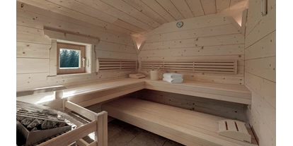Wanderurlaub - Familienwanderung - Untergrünau (Oepping) - INNs HOLZ Chalet Sauna des Private Spas im Chalet - INNs HOLZ Chaletdorf