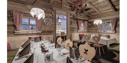 Wanderurlaub - Bettgrößen: Doppelbett - Ulrichsberg (Ulrichsberg) - INNs HOLZ Chaletdorf Restaurant im INNs HOLZ Herzerlalm - INNs HOLZ Chaletdorf