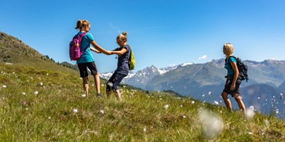 Wanderurlaub - Wandern mit Kinderwagen - Gailtaler Alpen - Hotel Glocknerhof