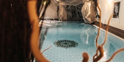 Wanderurlaub - Pools: Innenpool - Paßthurn - Hotel Salzburg