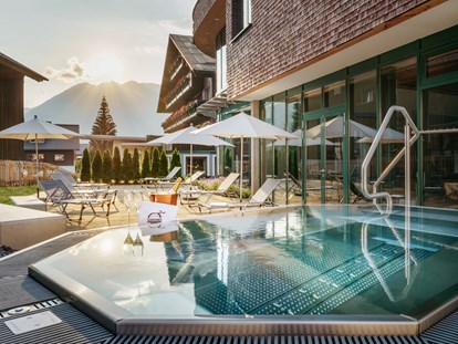 Wanderurlaub - Pools: Innenpool - Allgäuer Alpen - Hirschen Wohlfühlhotel