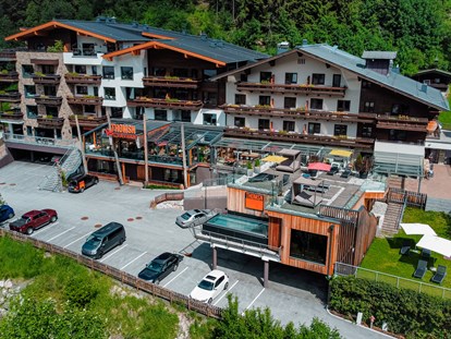 Wanderurlaub - Pools: Außenpool beheizt - Leogang - THOMSN - Alpine Rock Hotel