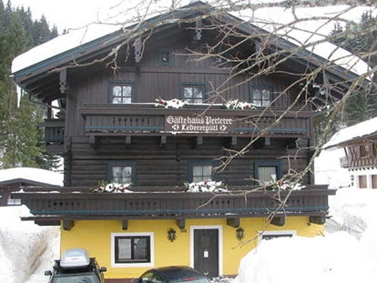 Wanderurlaub - Hotel-Schwerpunkt: Wandern mit Kindern - Aurach bei Kitzbühel - Winter Pension Lederergütl - Pension Lederergütl