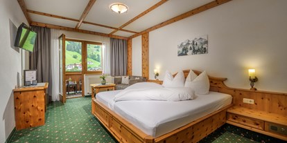 Wanderurlaub - Bettgrößen: Doppelbett - PLZ 5542 (Österreich) - Hotel Hubertushof