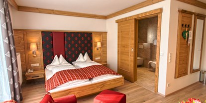 Wanderurlaub - Hotel-Schwerpunkt: Wandern & Romantik - Hüttschlag - Gamskarkogel Zimmer  - sonnenhotel ZUM STERN