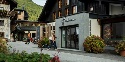 Wanderurlaub - Parkplatz: kostenlos beim Hotel - Tennengau - Aktivhotel DAS Hintersee****