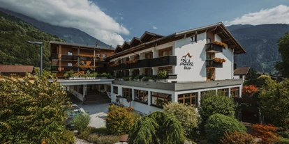 Wanderurlaub - Pauschalen für Wanderer - Bregenzer - Aussenansicht - Hotel Zimba Gmbh + CoKG
