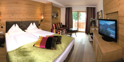 Wanderurlaub - Bad und WC getrennt - Klösterle - Zimmer - Hotel Gotthard