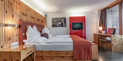 Wanderurlaub - Mountainbikeverleih - Treffling (Seeboden am Millstätter See) - Zimmer Deluxe mit Balkon - Alpen Adria Hotel und SPA