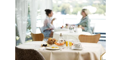 Wanderurlaub - Bettgrößen: Doppelbett - Reßnig - Frühstück mit regionalen und biologischen Produkten im Wintergarten am See - Boutiquehotel OGRIS AM SEE 