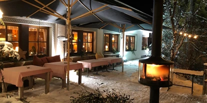 Wanderurlaub - Hüttenreservierung - Lunden (Schiers) - Auch im Winter sorgen wir für Atmosphäre - Bio-Hotel Saladina