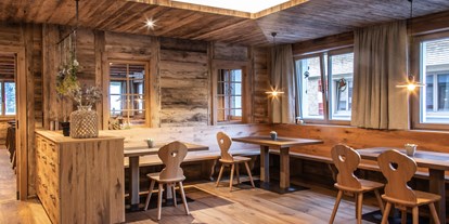 Wanderurlaub - Sauna - Damüls - Restaurantbereich im Berghaus Schröcken - Berghaus Schröcken