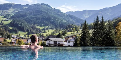 Wanderurlaub - Pools: Außenpool beheizt - Ramsau (Berchtesgadener Land) - Hotel SEPP